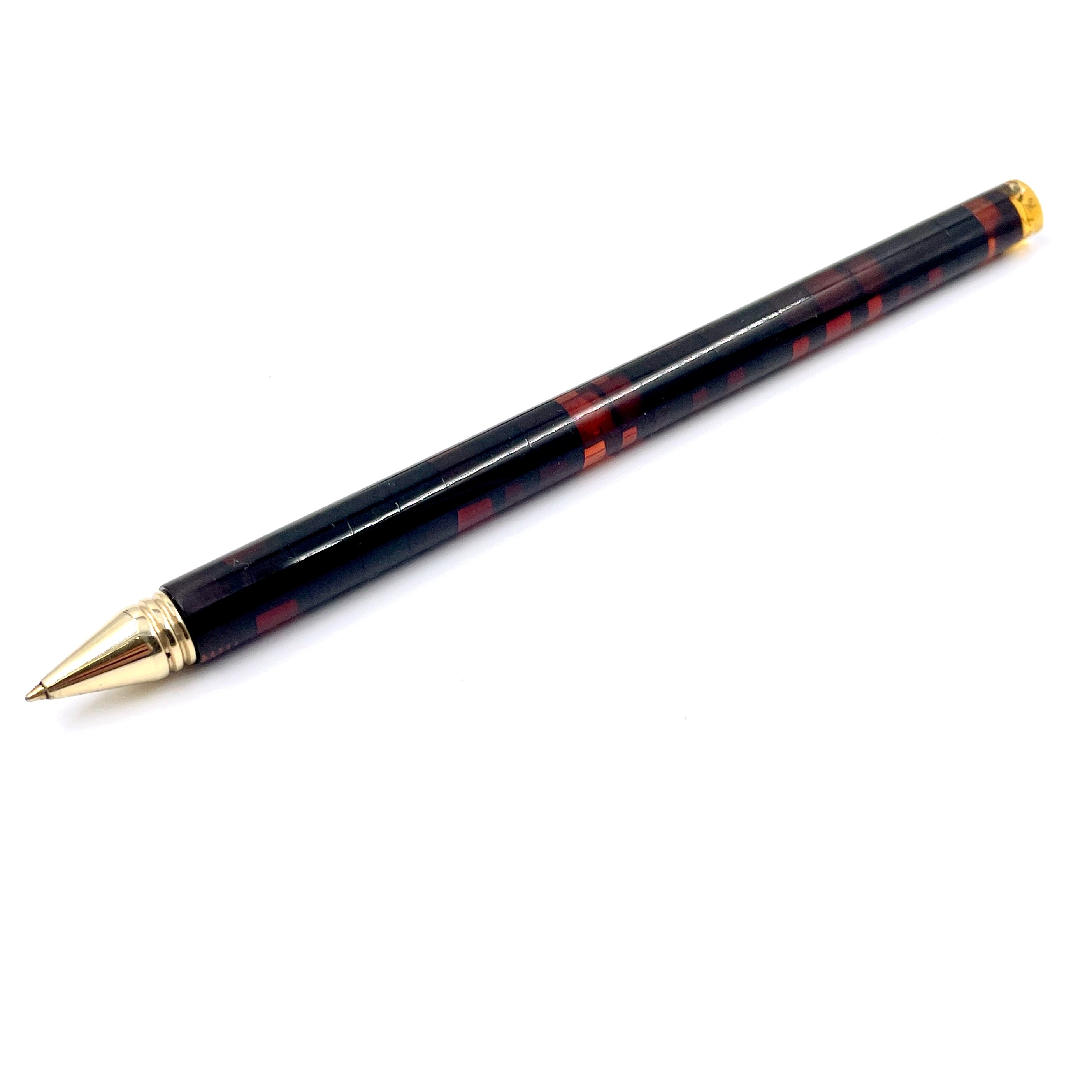Pen decorated with amber mosaic