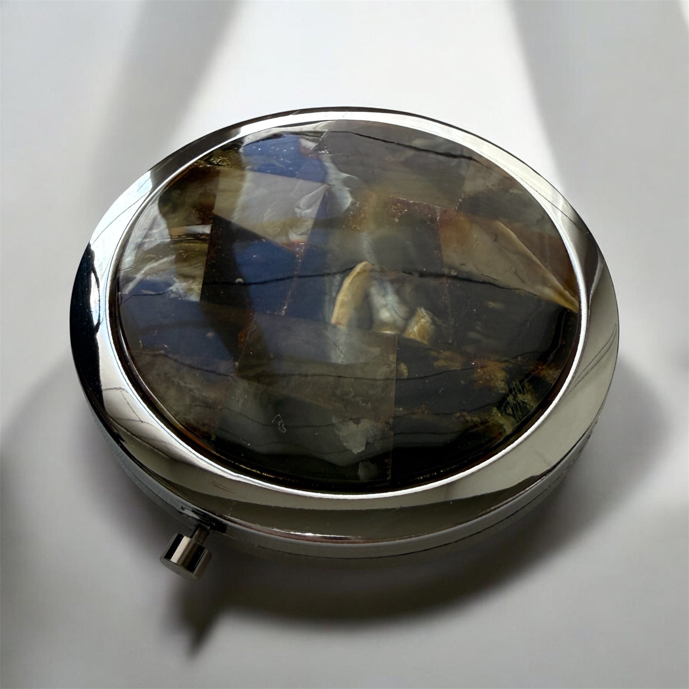 Round Hand Mirror
