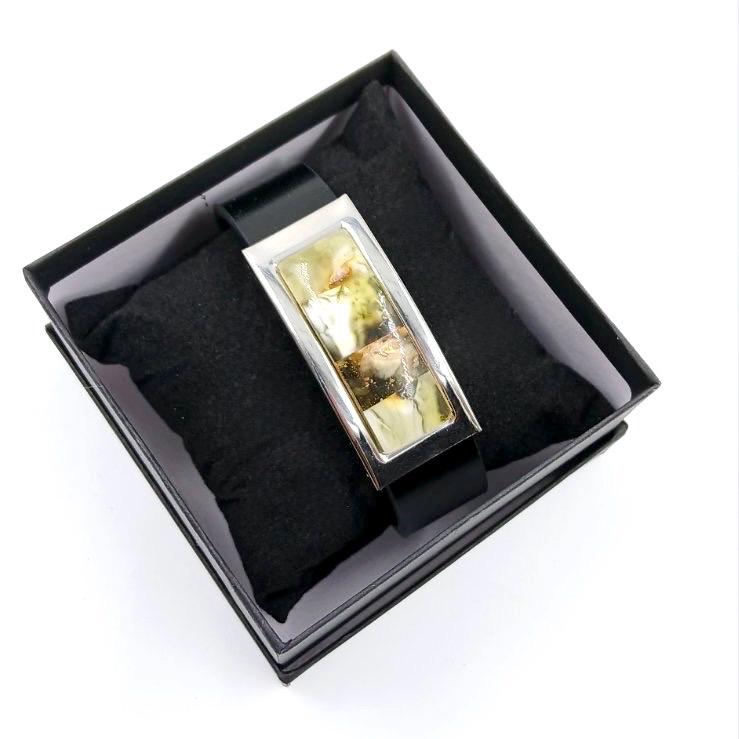 Leather Bracelet eith green amber